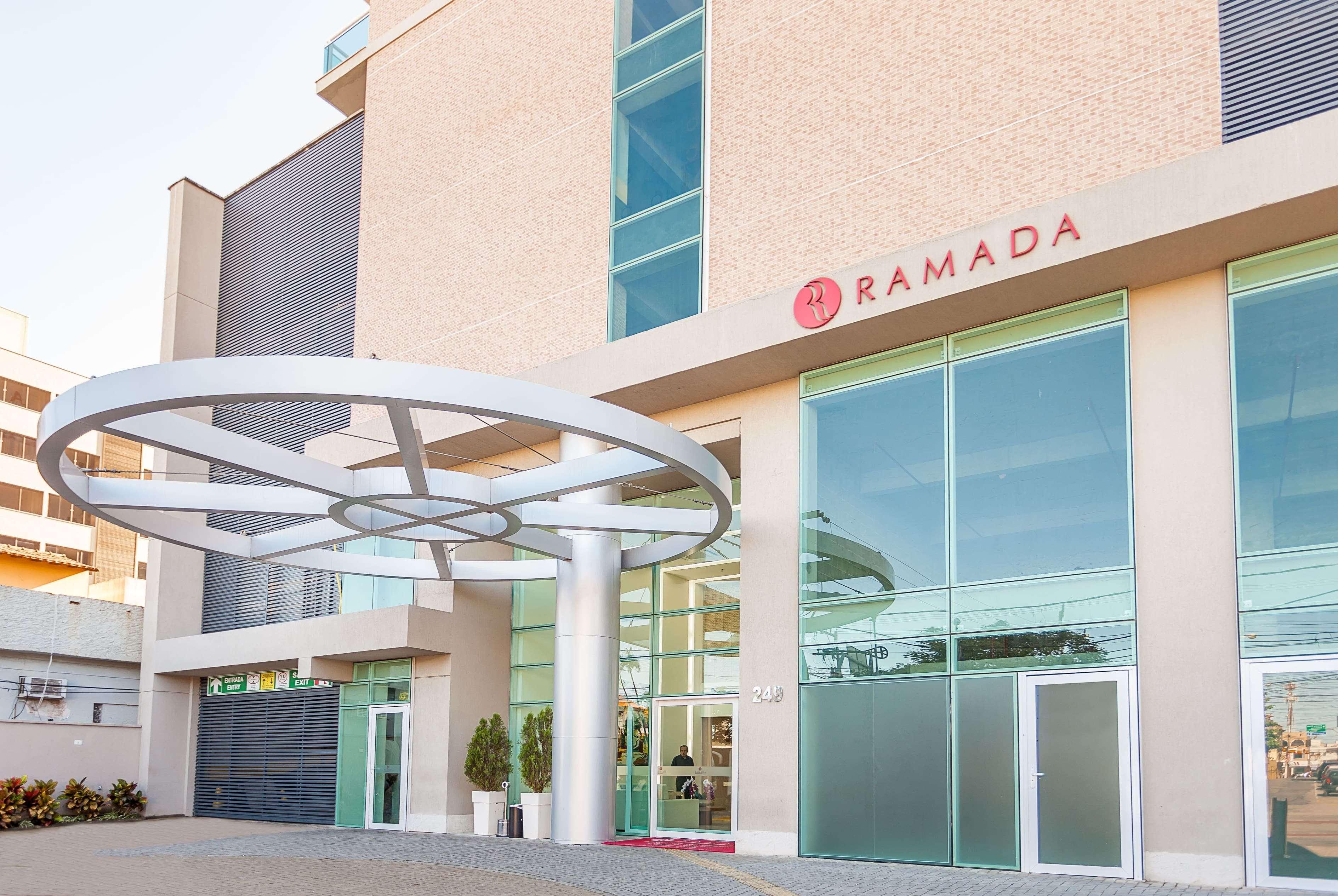 Ramada By Wyndham Macae Hotel & Suites Zewnętrze zdjęcie